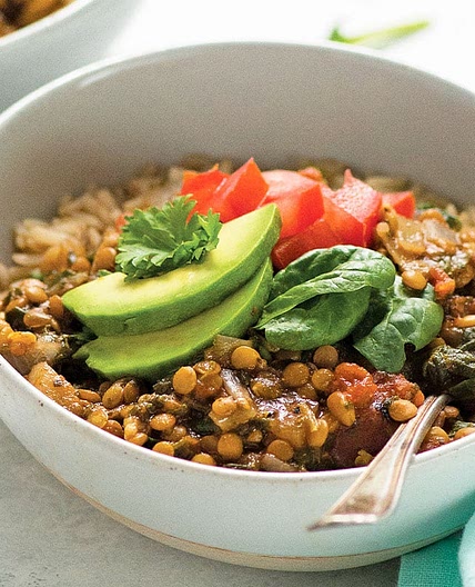 Lentils With Tomatoes & Spinach Over Rice