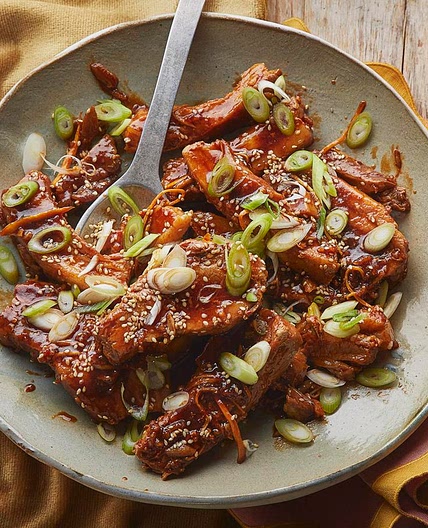 Slow cooker pork belly