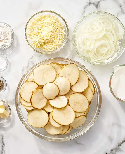 Creamy au Gratin Potatoes