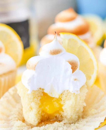 Lemon Meringue Cupcakes