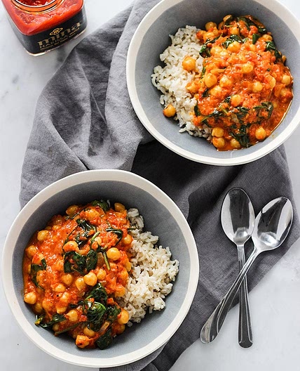 Red Pepper Chickpea Curry