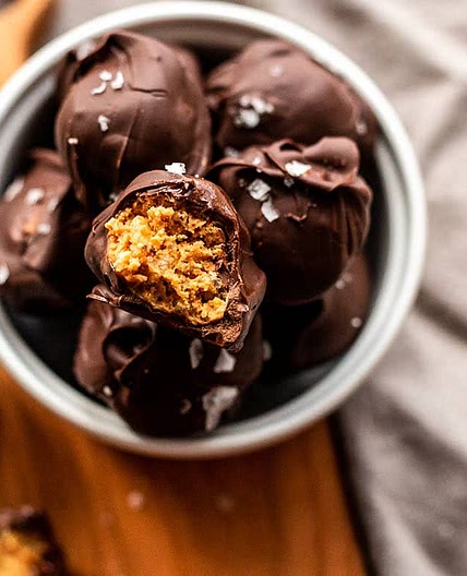 Peanut Butter Crunch Balls Recipe