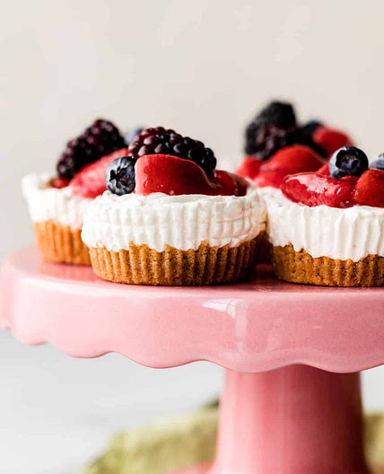 Mini No-Bake Cheesecakes