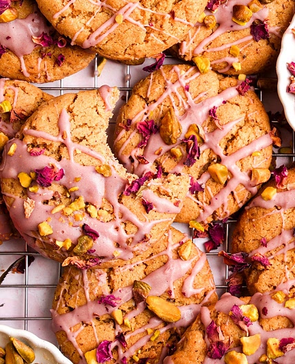 Healthy Pistachio Rose Cookies (Easy Recipe)