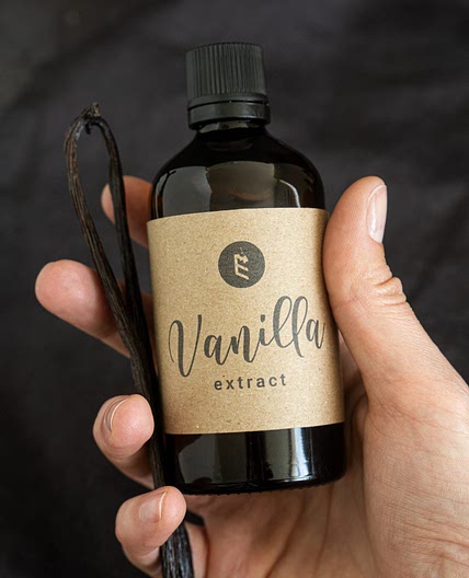 Homemade Vanilla Extract