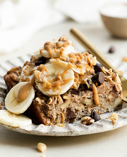 Banana Chocolate Chip Baked Oatmeal