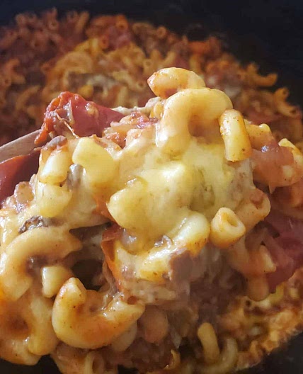 Crock Pot Chili Mac and Cheese Recipe