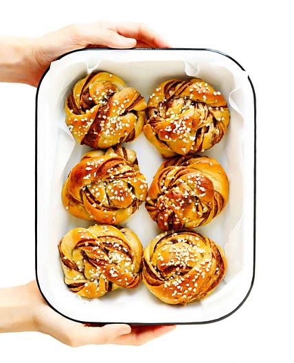 Swedish Cinnamon Buns (Kanelbullar)