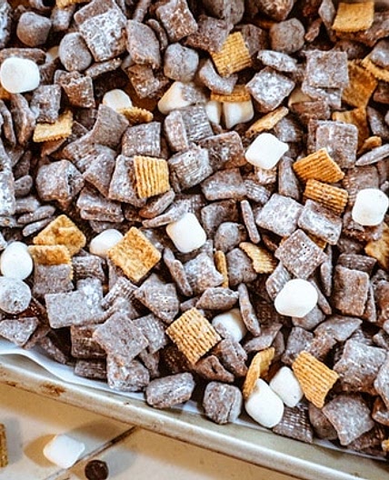 S'mores Puppy Chow