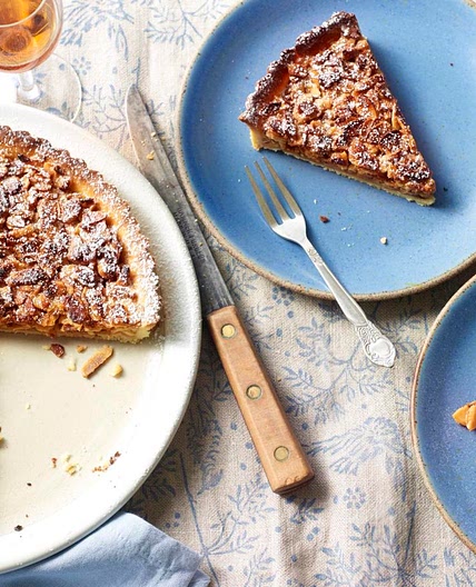 Almond tart