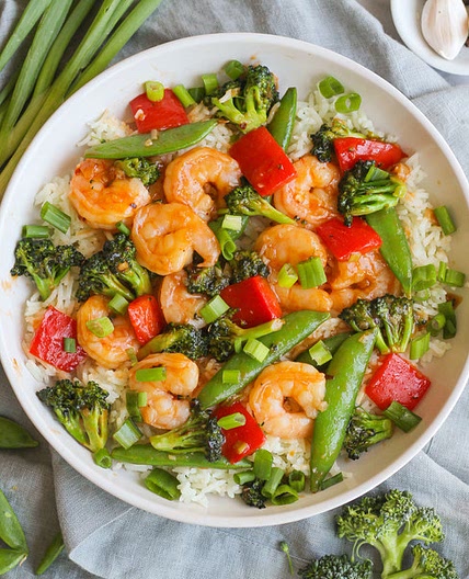 Spicy Szechuan Shrimp with Broccoli, Bell Pepper & Snap Peas