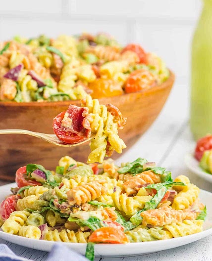 BLT Pasta Salad with Creamy Avocado Dressing