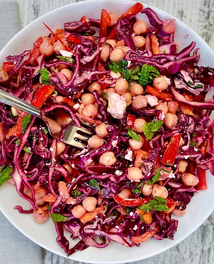 Mediterranean Red Cabbage and Chickpea Salad