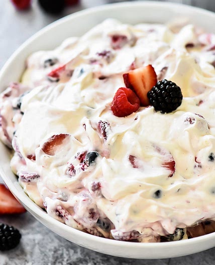 Berry Cheesecake Salad