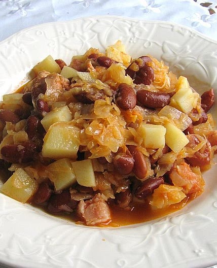 Slovenian Bean and Sauerkraut Hotpot (Jota)