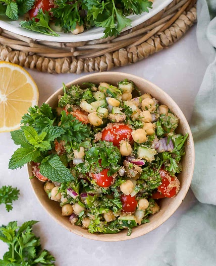Amaranth Tabbouleh with Chickpeas