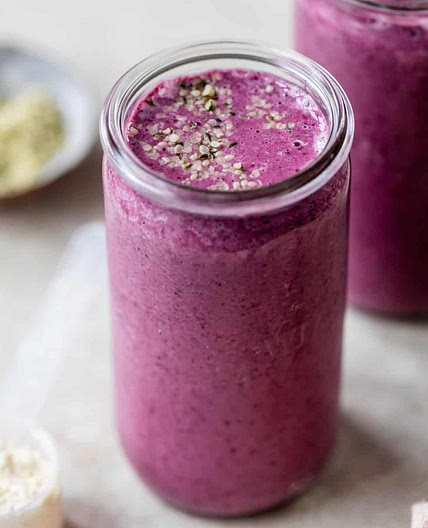 Mixed Berry & Hemp Seed Protein Smoothie