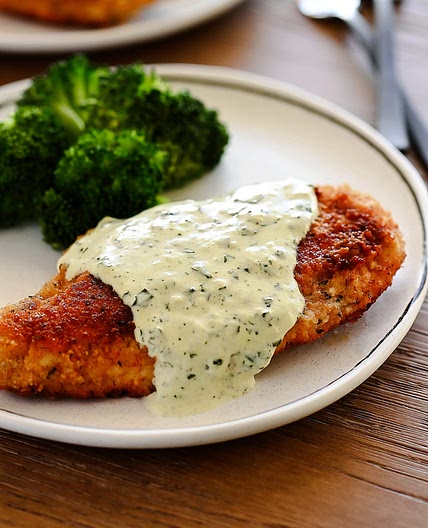 Chicken in Basil Cream Sauce