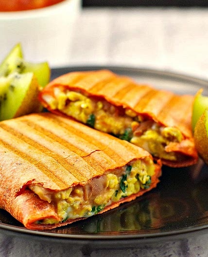 📋 Mediterranean Breakfast Burrito Recipe