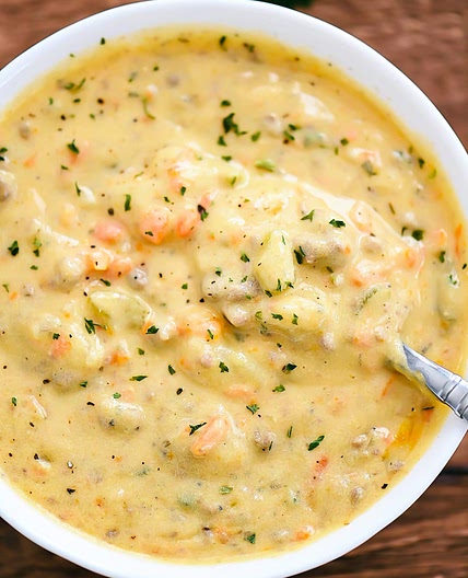 Crock Pot Cheeseburger Soup