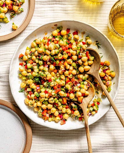 Rainbow Chickpea Salad