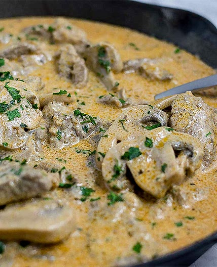 Keto Beef Stroganoff