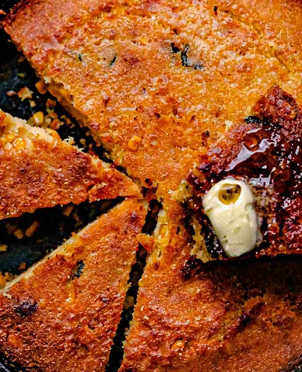 One Skillet Honey Jalapeno Cornbread