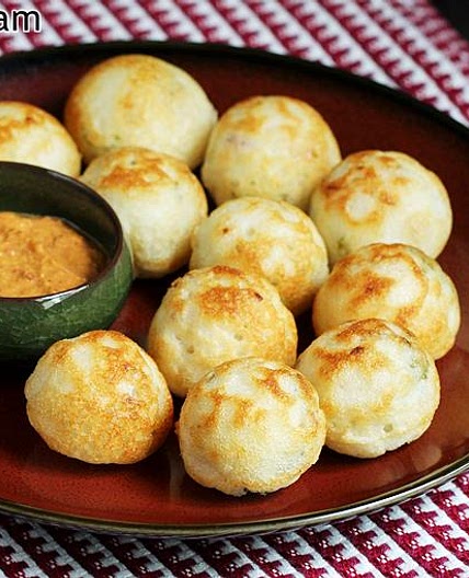 Paniyaram Recipe | Kuzhi Paniyaram | Gunta Ponganalu