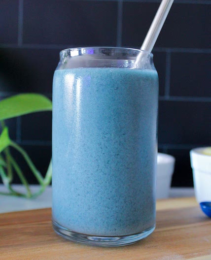 Blue Spirulina Smoothie