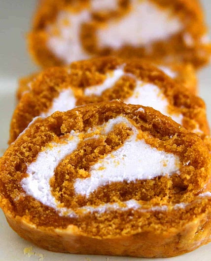 Vegan Pumpkin Cake Roll
