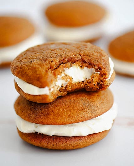 Pumpkin Whoopie Pies
