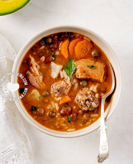 Chambre [Video+Recipe] Dominican Legumes and Meat Stew