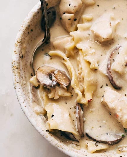 Roasted Garlic White Chicken Lasagna Soup