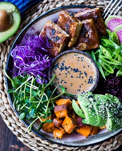 Bali Bowls with Peanut Tofu