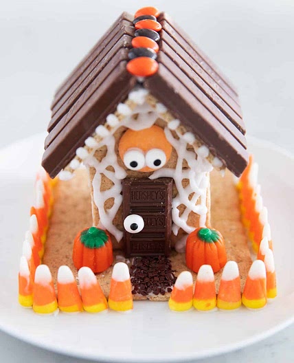 Halloween Gingerbread House