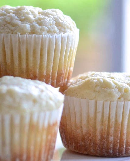 Lemon, Almond & Ricotta Mini Muffins