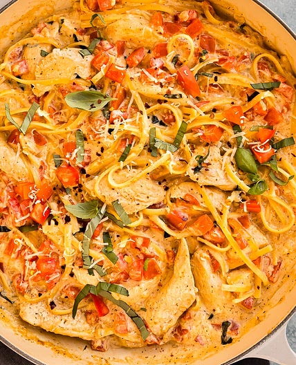 Chicken Pasta with Tomatoes