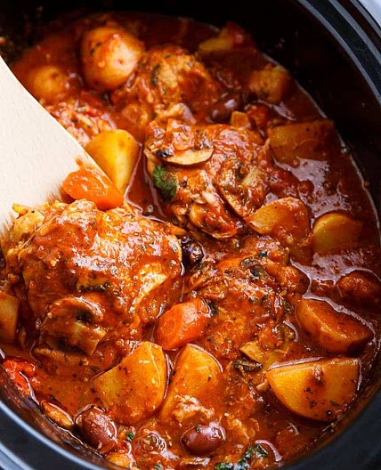 Slow Cooker Chicken Cacciatore With Potatoes