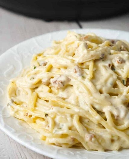 Instant Pot Bacon Cream Cheese Spaghetti