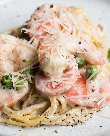 One Pot Shrimp Pasta Primavera