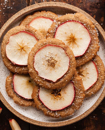 Nutmeg Ginger Apple Snaps