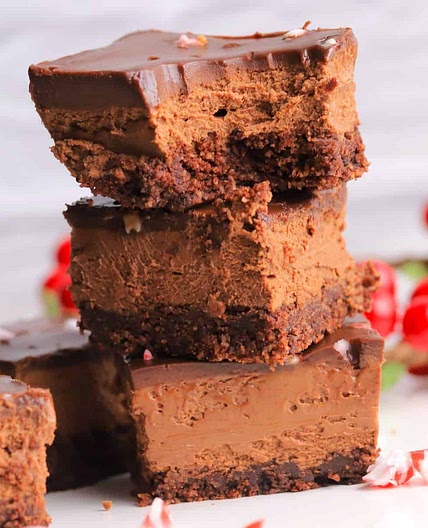 Sugar Free Peppermint Mocha Cheesecake Bars