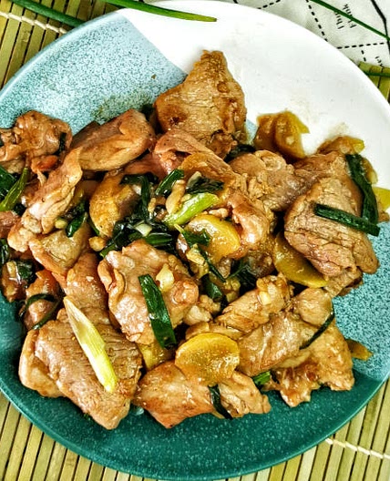 Pork stir-fry with ginger- quick and easy Cantonese recipe
