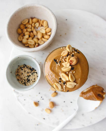 5 Minute Healthy Peanut Sauce