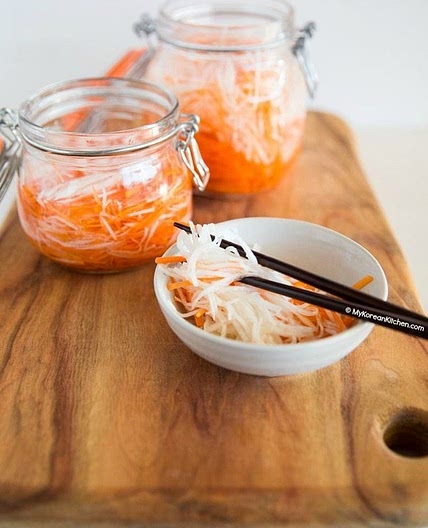 Quick Pickled Carrots and Daikon