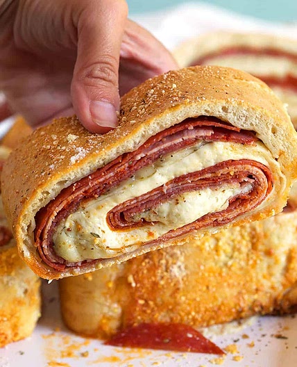 Easy Stromboli Recipe