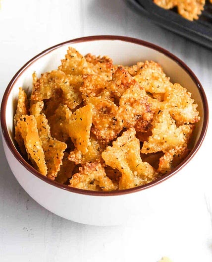 Air Fryer Pasta Chips