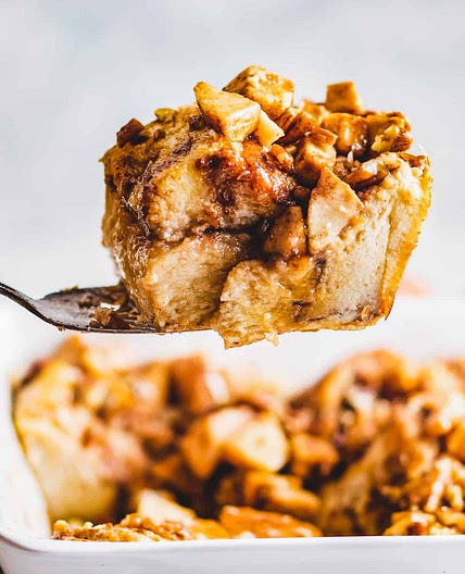 Apple Cinnamon French Toast Casserole