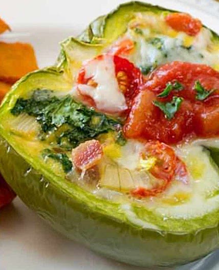 Kale & Bacon Breakfast Stuffed Peppers