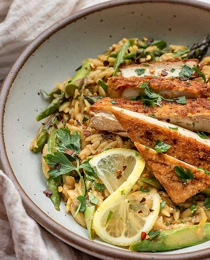 One Pot Lemon Orzo with Sauteed Asparagus